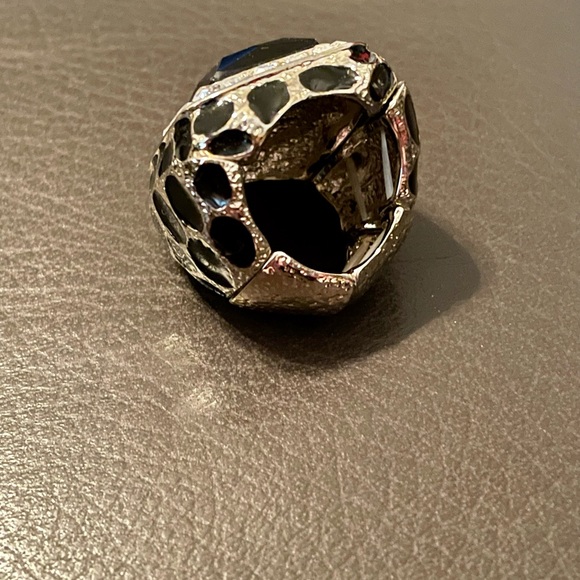 Cocktail Ring - Picture 5 of 8